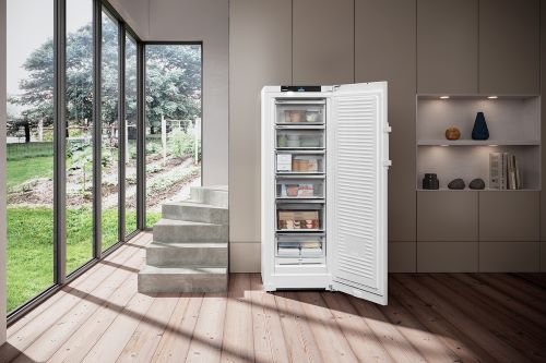 LIEBHERR冰箱 新绝缘材料真空珍珠岩的应用 探索提高能率的途径
